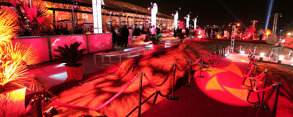 12/8/04 -- Cabazon, CA, U.S.A
Grand Opening of the Morongo Casino Resort and Spa

Photo by Dan MacMedan, Contract